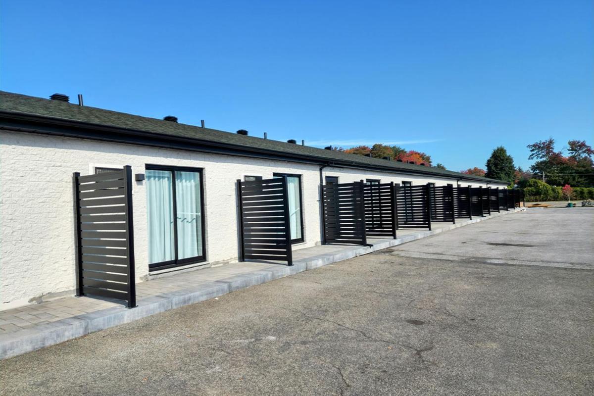 Motel Mascouche Luaran gambar